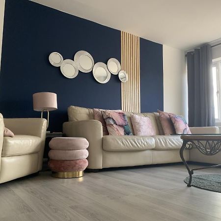 Crowthorne House, Beautiful 3 Bedroom Home For Upto 8 Guests, With Sofa Bed Cul-De-Sac With Private Driveway Νότιγχαμ Εξωτερικό φωτογραφία
