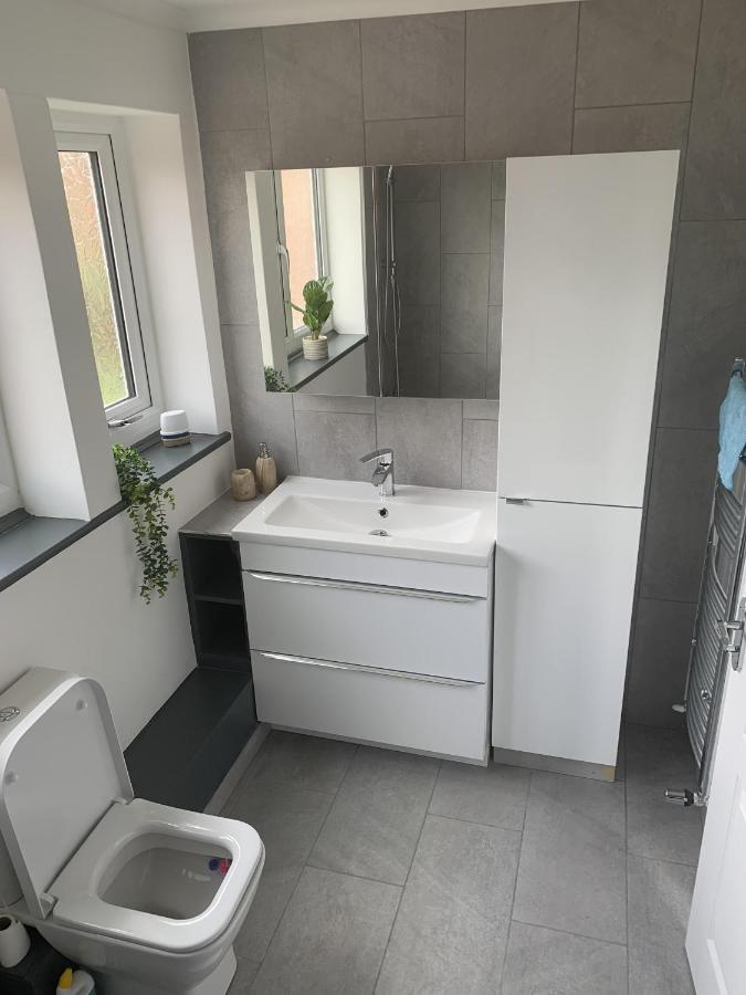 Crowthorne House, Beautiful 3 Bedroom Home For Upto 8 Guests, With Sofa Bed Cul-De-Sac With Private Driveway Νότιγχαμ Εξωτερικό φωτογραφία
