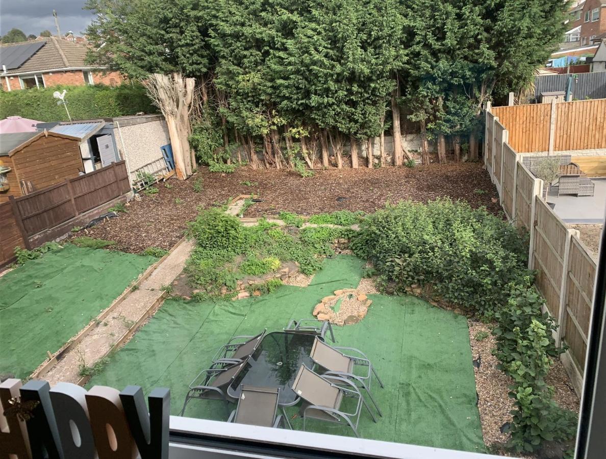 Crowthorne House, Beautiful 3 Bedroom Home For Upto 8 Guests, With Sofa Bed Cul-De-Sac With Private Driveway Νότιγχαμ Εξωτερικό φωτογραφία